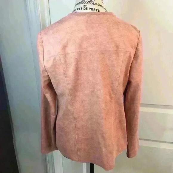 Chicos size 0 4/6 Peach Open Front Laser Cut BlazerMicrofiber with Lace Trim - Picture 2 of 5